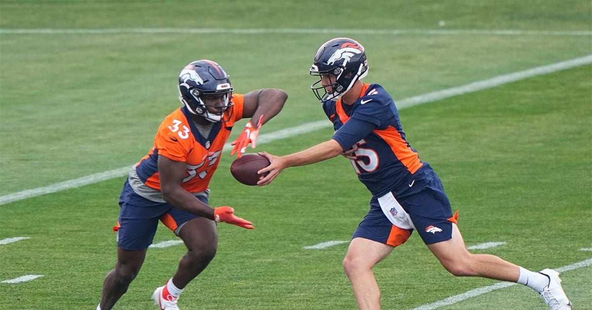 Melvin Gordon says he will take Javonte Williams under his wing Melvin Gordon says he will take Javonte Williams under his wing