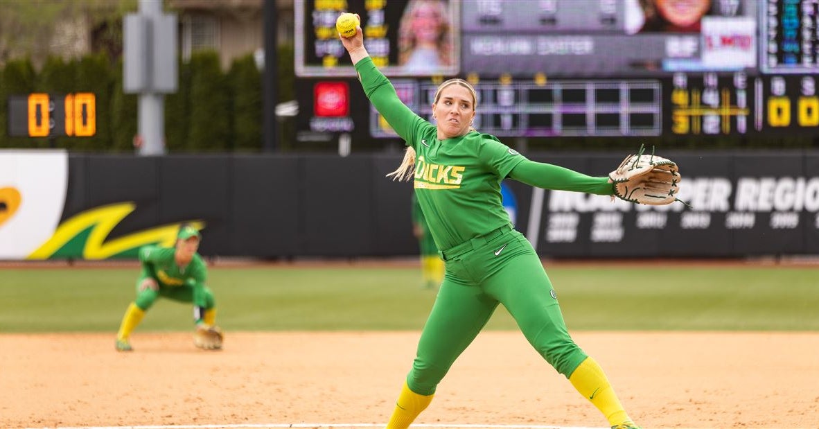 No. 4 Oregon looking to win fifth straight conference series over Minnesota this weekend