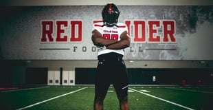 Recruiting Scoop Podcast: New DL Commit, New QB Offers Recruiting Scoop Podcast: New DL Commit, New QB Offers