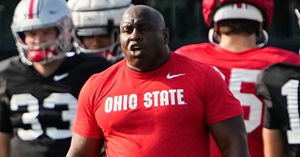 Oregon files lawsuit against Ohio State RB coach Carlos Locklyn, seeks buyout money from ex-Ducks assistant