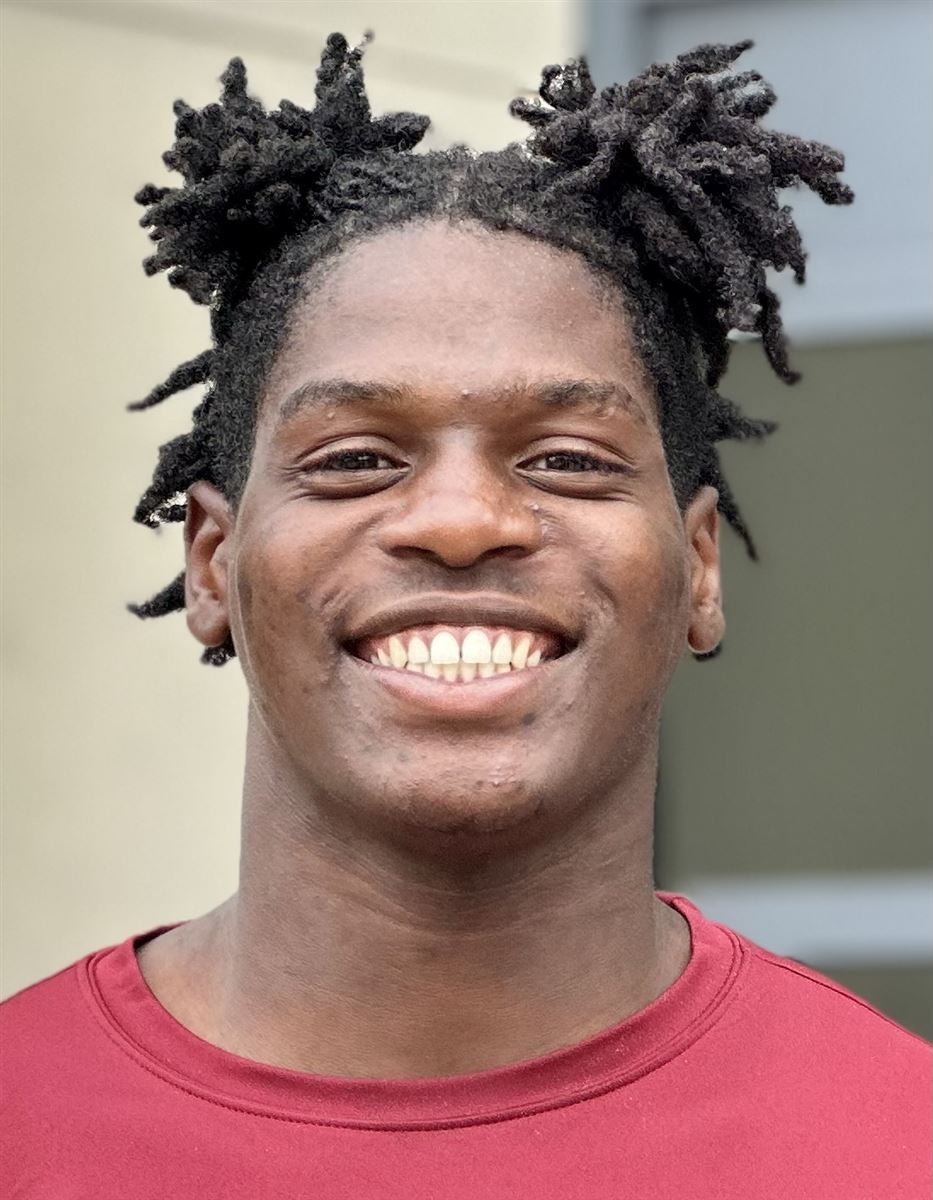 Tylon Larry 2025 Top Defensive Lineman Recruits