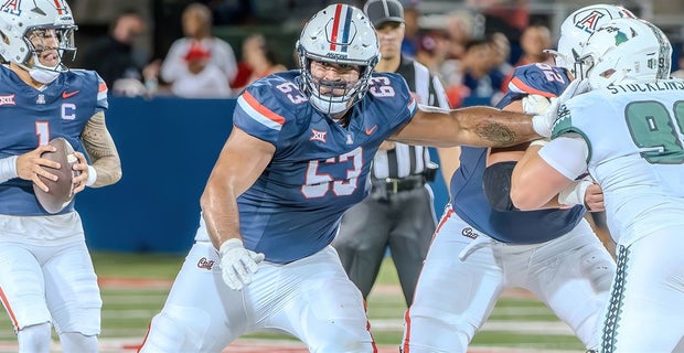 Alexander Doost making sure offensive line group remains close