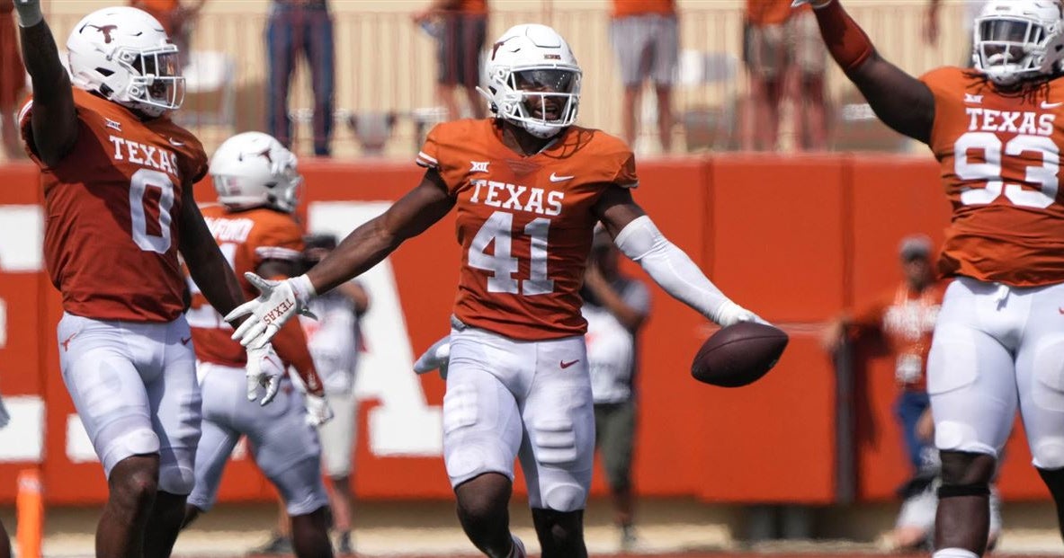 Instant Analysis: Two huge forced turnovers help Texas hang on for 24-21 win over Iowa State