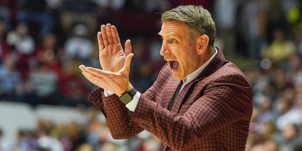 Alabama Basketball Coach Nate Oats Stressing Defense - Vimarsana News