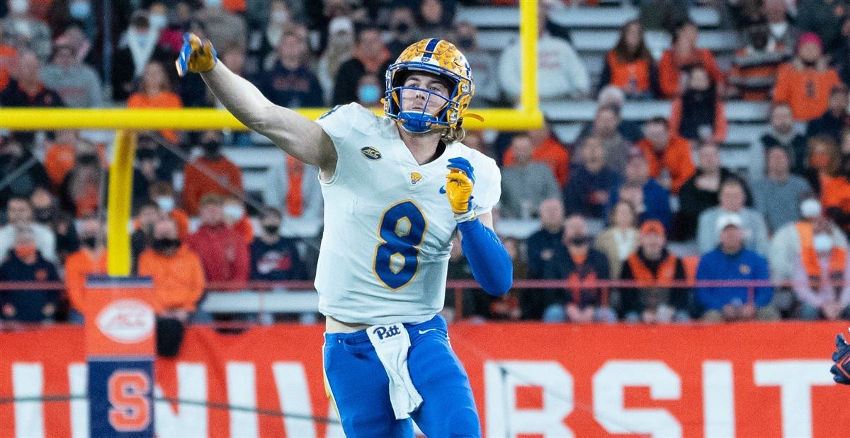 NFL Draft 2022: Pittsburgh Steelers select hometown kid and future  quarterback in Pitt's Kenny Pickett with No. 20 pick 