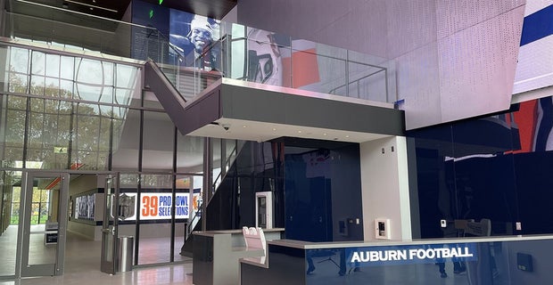 Inside Auburn's new locker room and recruiting center 