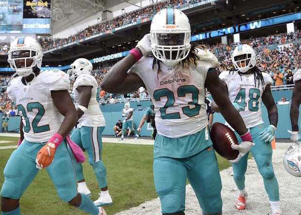 Dolphins Trade Frisco Liberty Alum Jay Ajayi to Eagles