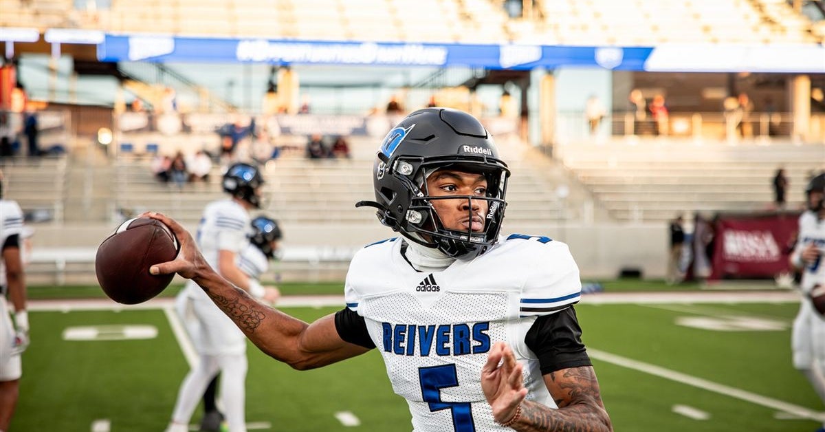 QB, JUCO Offensive Player of the Year is set to take a visit to FSU