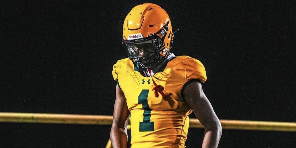 Class of 2027 WR Tank White commits to Syracuse football