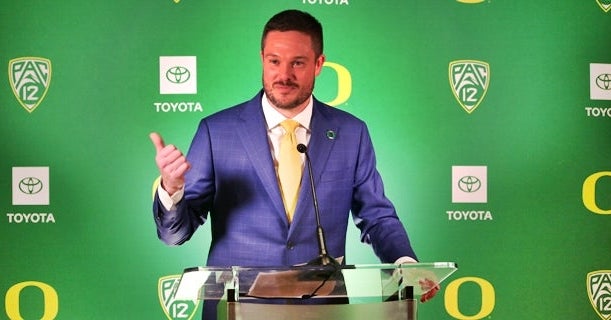 Oregon football: Dan Lanning having 'a blast' as Ducks new coach
