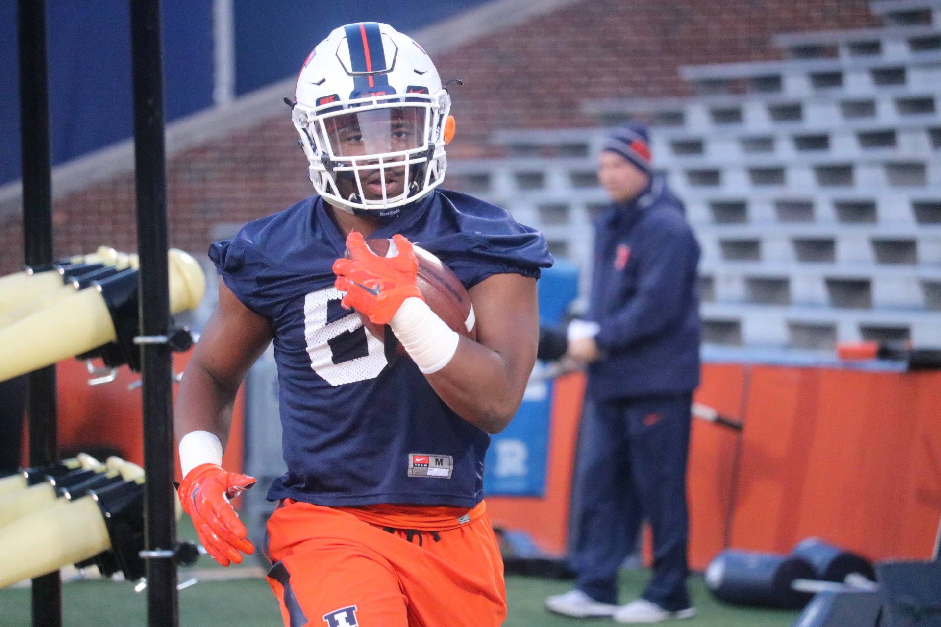 Illinois lineman Vederian Lowe, Doug Kramer drafted on third day of NFL  Draft