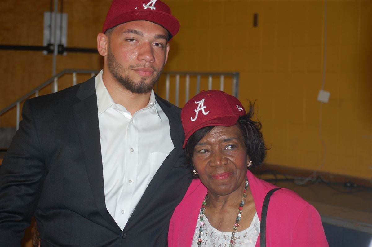 Looking at Alabama's No. 1-ranked class