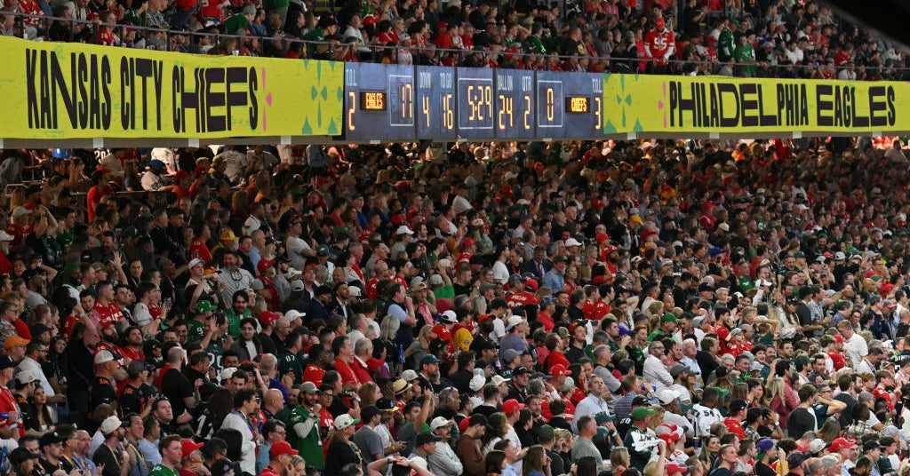 Fox Sports debuted a new scorebug for Super Bowl LIX and fans are fuming