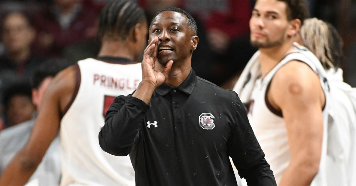 South Carolina makes first offseason basketball change