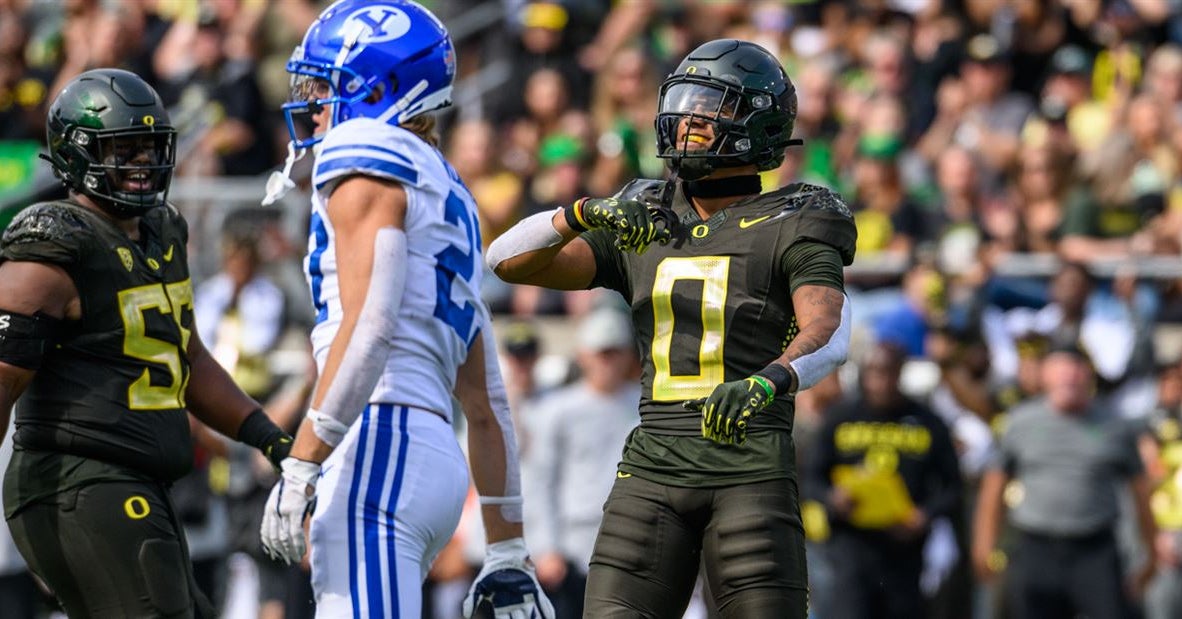 Oregon's identity begins to show in upset win over No. 12 BYU