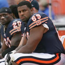 Bears bring back veteran offensive tackle Fred Miller