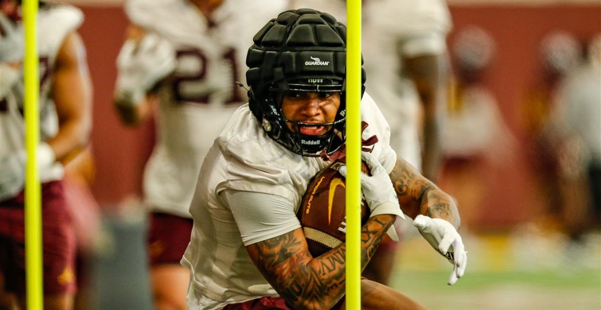 Projected depth chart for Minnesota Gopher Football's offense heading