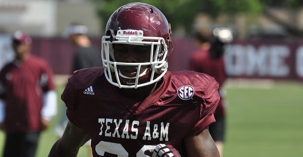 Texas A&M cornerback Deshazor Everett relives moment from last year's win,  hopes to duplicate same magic