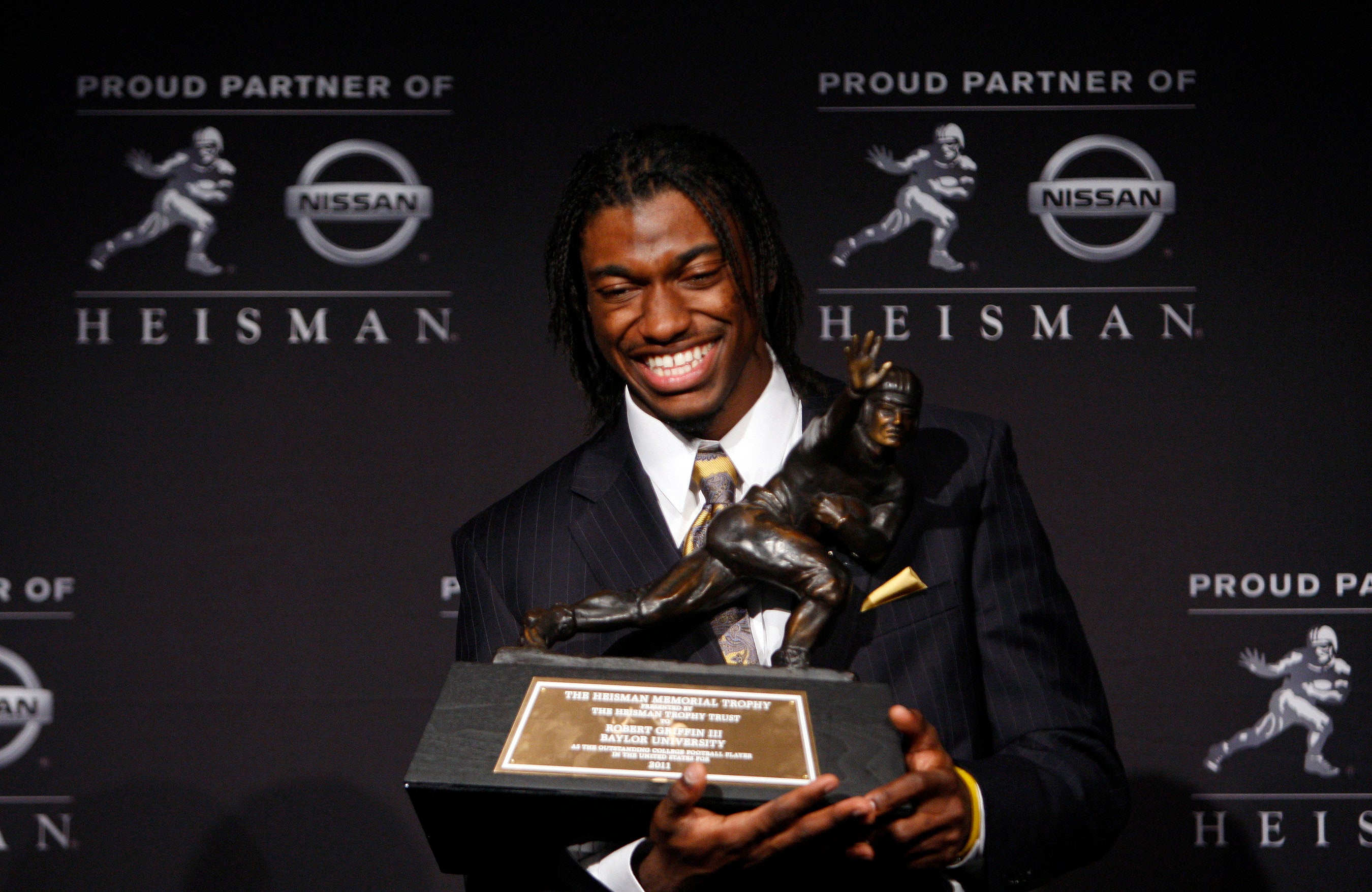 Texas Heisman: Irish's Brown first receiver to win award