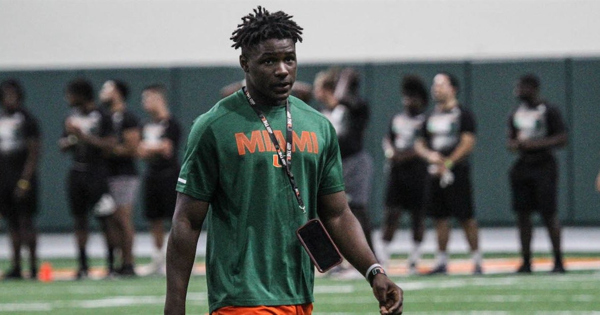 LB AJ Mathis decommits from Miami