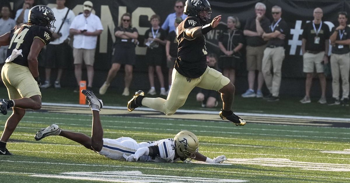 Wake Forest working through kinks in 38-16 win over Akron