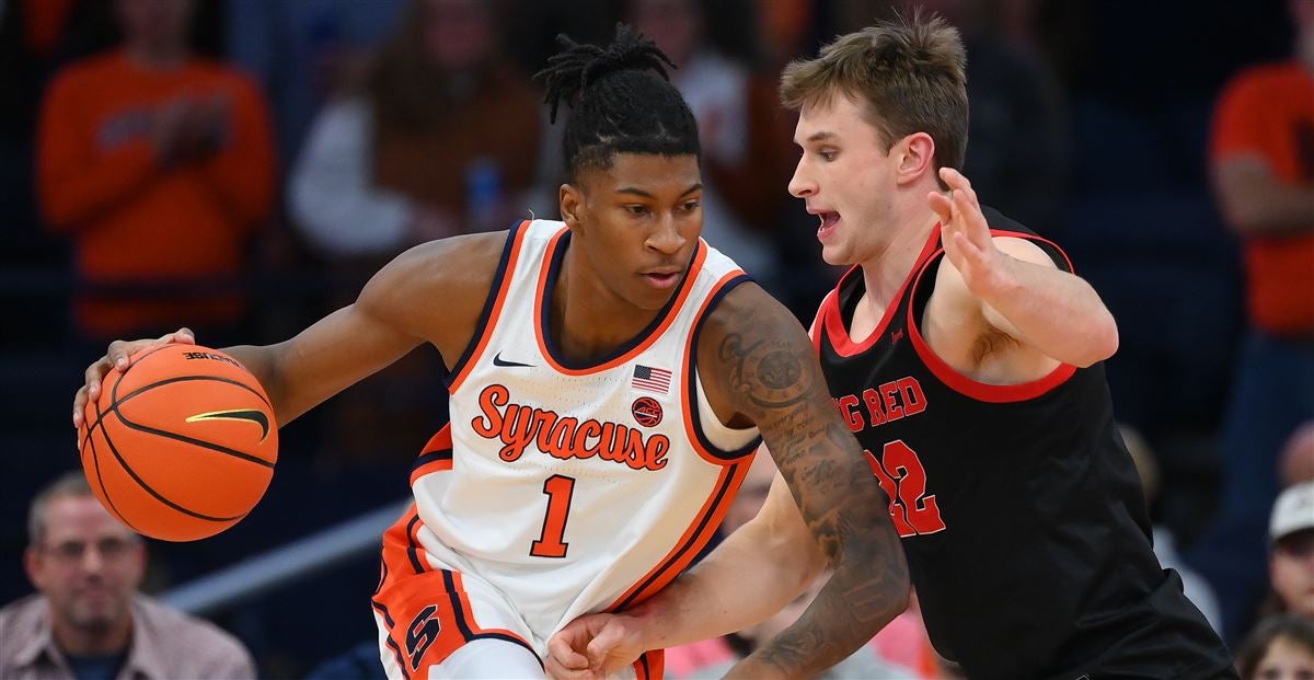 Syracuse snaps two game losing streak with 44th straight win over Cornell