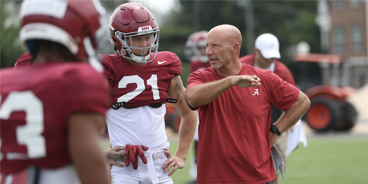 Saban appreciates Charles Kelly for staying through bowl game - Vimarsana News