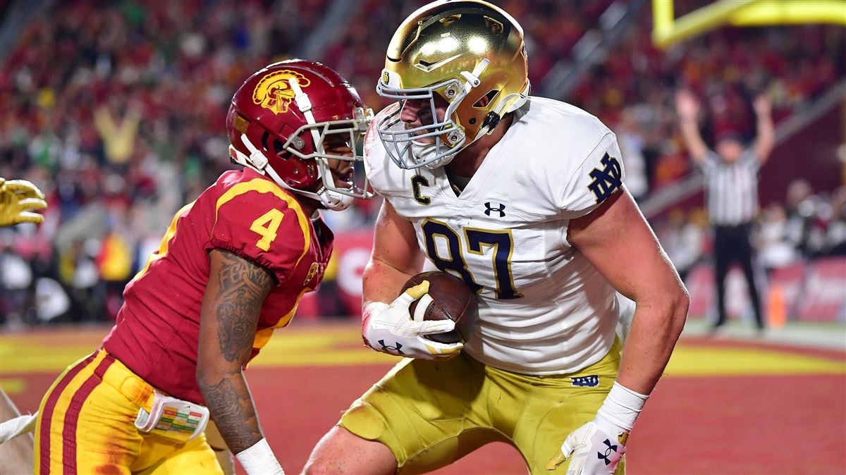 Dallas Cowboys Mock Drafts Feature Jalin Hyatt, O'Cyrus Torrence, and Bijan  Robinson Most Often