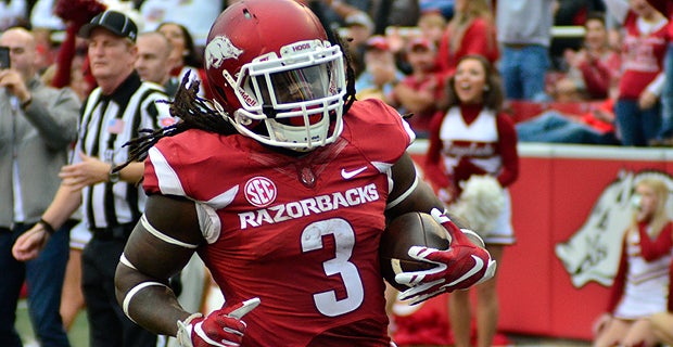 Why Running Back Alex Collins Wears a Super Dark Facemask Visor