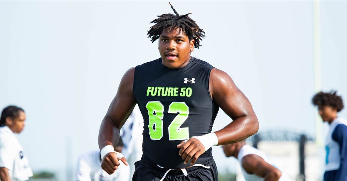 Elite in-state OT Kennedy Brown recaps recent Texas A&M visit, discusses interest in the Aggies