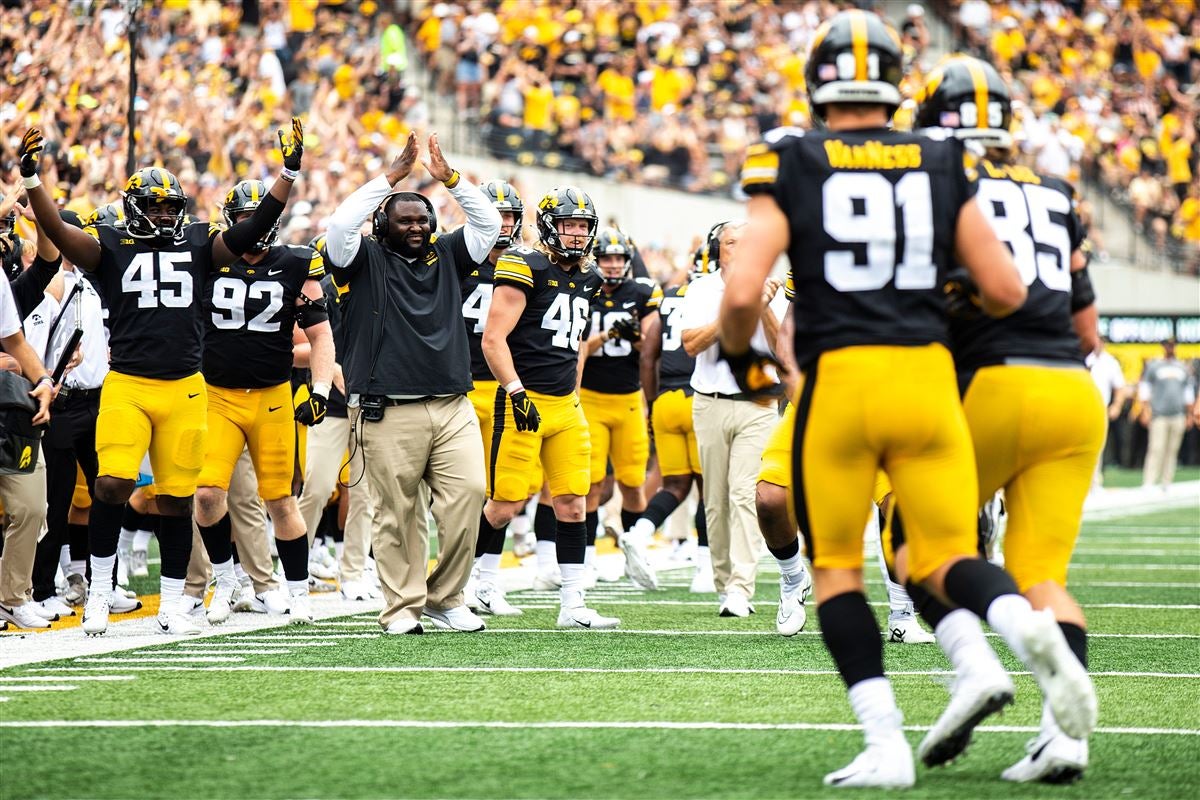 Ohio State favored by 29.5 over Iowa | Buckeyes have win probability of  95.5%