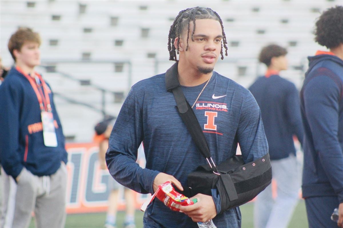 Freshman WR Shawn Miller cleared from injury with deeper grasp of