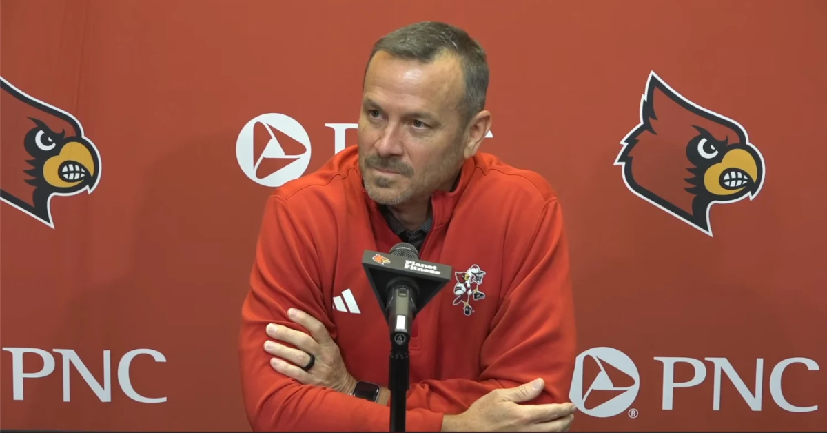 WATCH: Jeff Walz previews Louisville women's basketball season