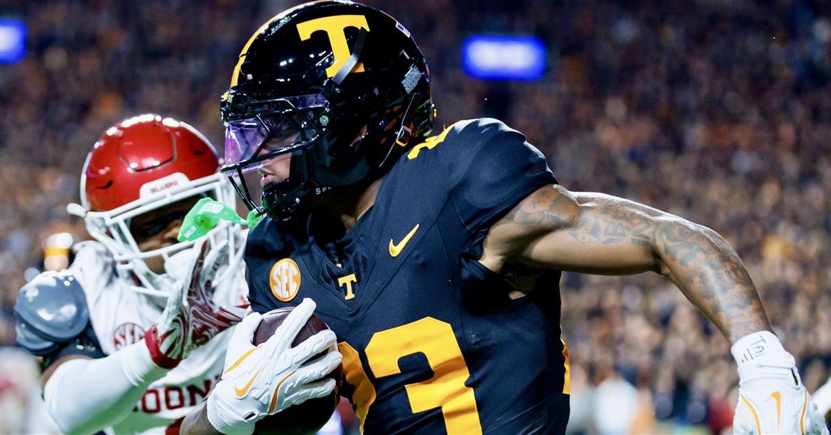 Boo Carter commits to Colorado to continue career after Tennessee dismissal