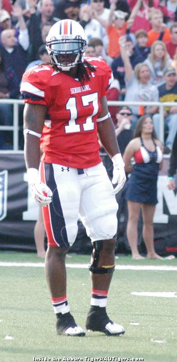 Former Auburn linebacker and BCS champ Josh Bynes adds Super Bowl ring to  collection