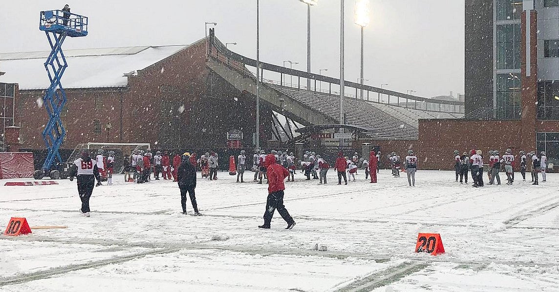 Nick Rolovich: Cougars ‘didn’t flinch’ in snowy Friday practice