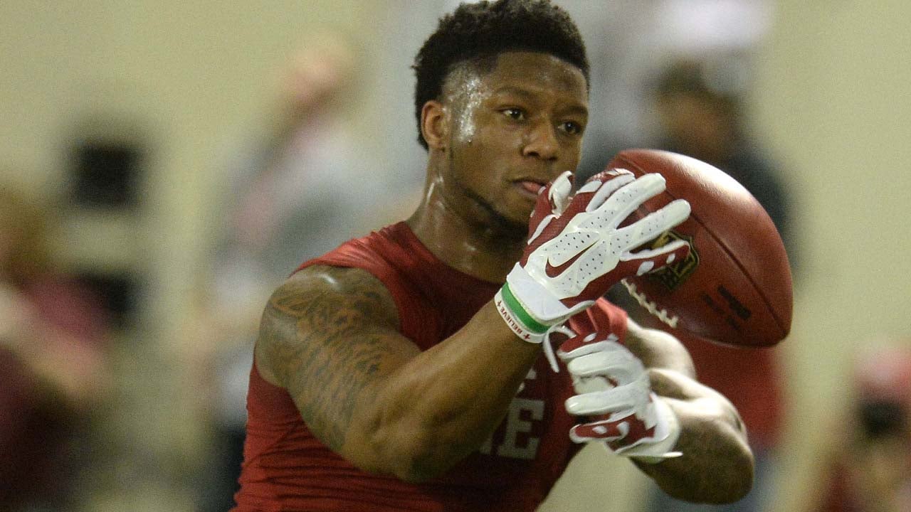 Packers Host Controversial RB Mixon