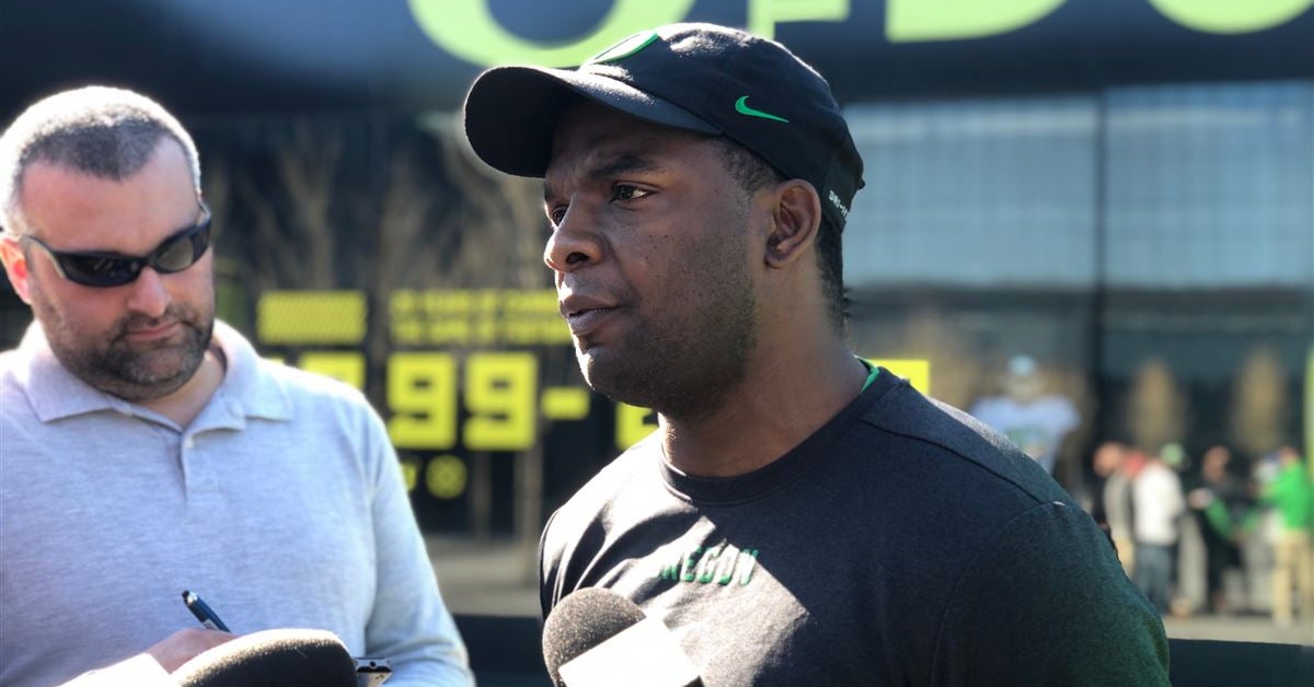 Colorado hires former Oregon cornerbacks coach Rod Chance, per report