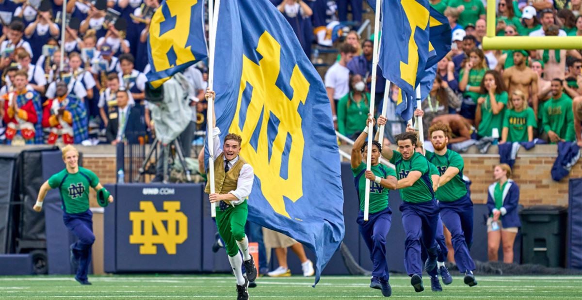 Watch: StubHub Center Transform From Soccer to Football - Sports Illustrated