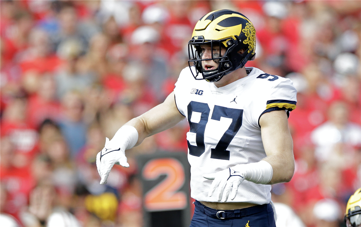 Michigan football's Aidan Hutchinson on why he returned to Wolverines