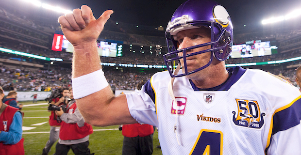 Favre on fire in Vikes win, Local News