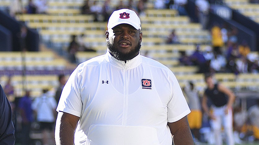 Auburn promotes King-Williams to defensive line coach