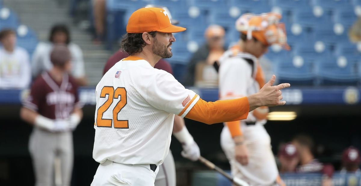 Look: Tennessee Vols Baseball Donning New Uniforms in Lexington