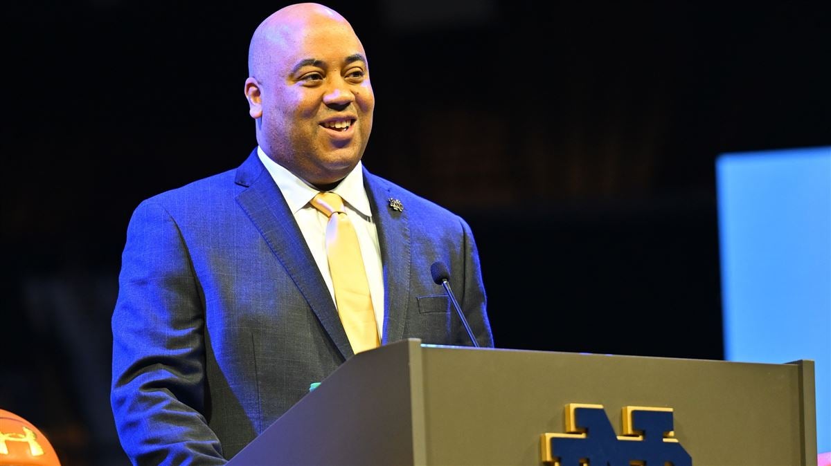 notre-dame-basketball-staff-watching-top-targets-at-top100-camp
