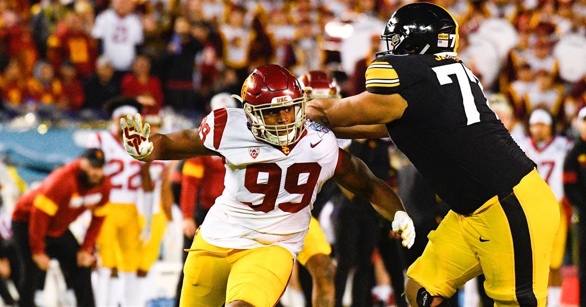 Clay Helton 'looking forward' to what Drake Jackson can do in 2021