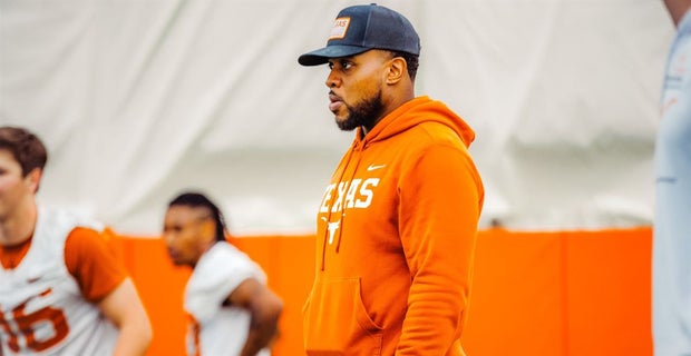 11109284.jpg?fit=bounds&crop=620:320,off