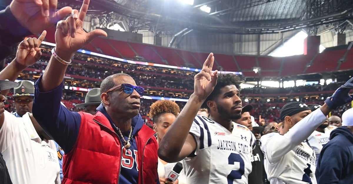 Deion Sanders' sons, Shedeur and Shilo, enter NCAA transfer portal