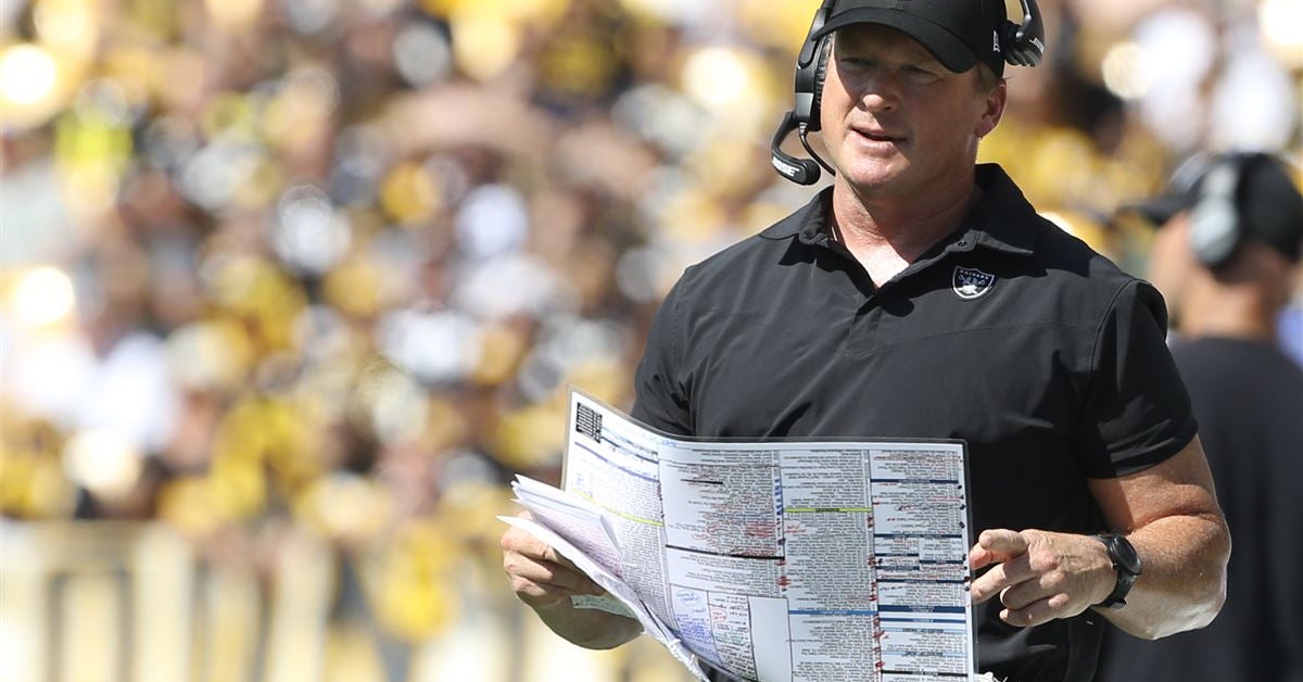 Jon Gruden gushes over Los Angeles Chargers QB Justin Herbert