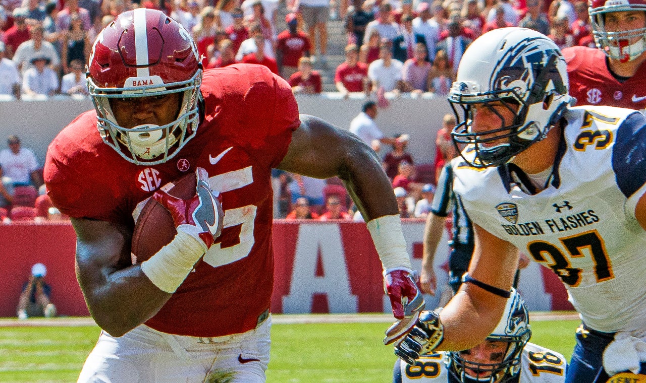 Damien Harris the early surprise among Alabama tailbacks