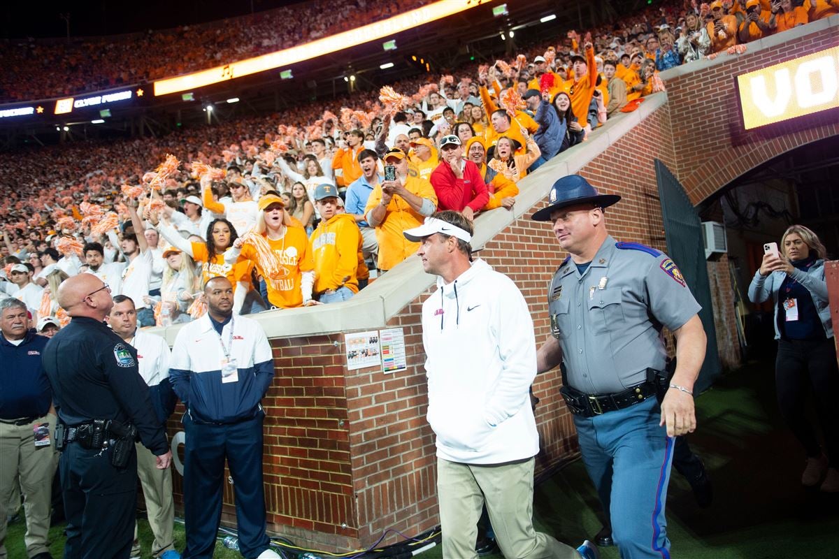SEC commissioner Greg Sankey releases statement on Tennessee fans throwing trash, including at Lane Kiffin